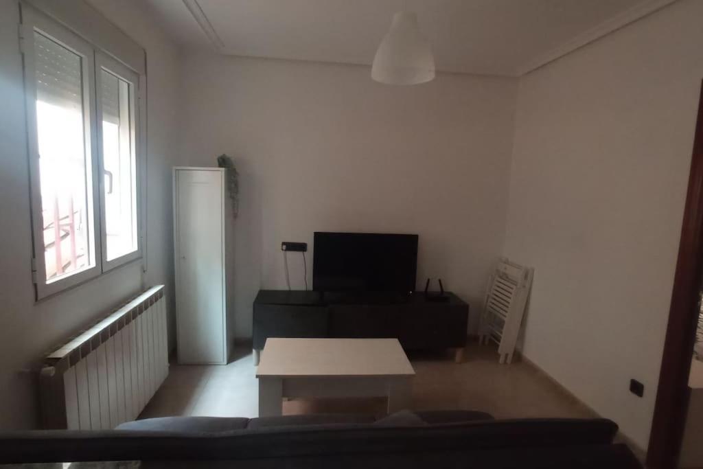 Piso Centrico En Casco Antiguo Apartment เลออน ภายนอก รูปภาพ